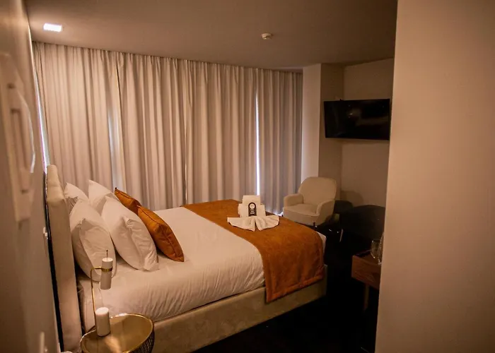 262 Boutique Aliados Гостевой дом 4*