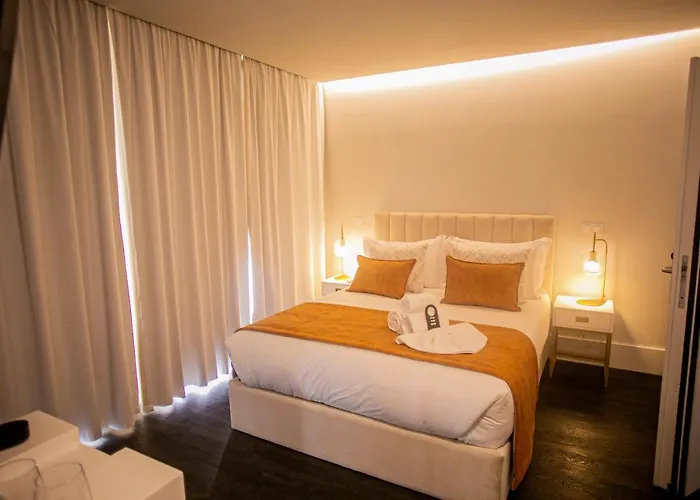 262 Boutique Aliados Гостевой дом Порту