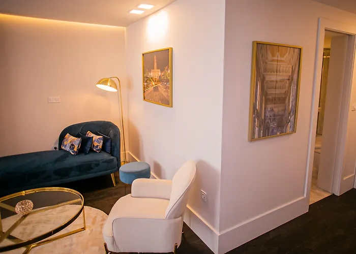 262 Boutique Aliados בית הארחה