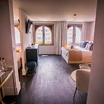 262 Boutique Aliados ゲストハウス 4*